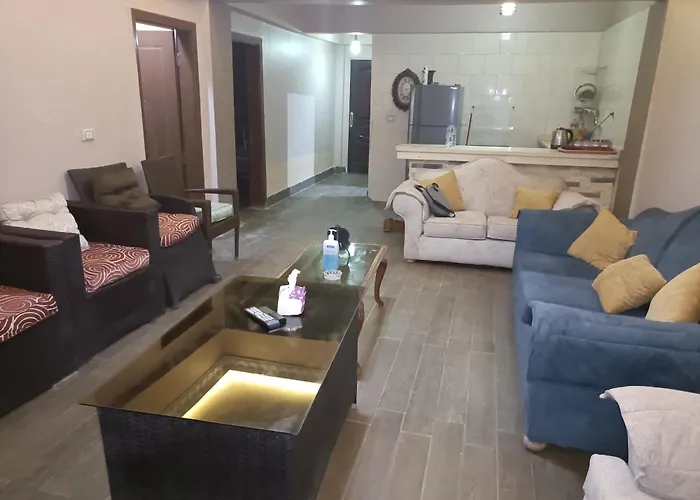 علي البحر صف أول بحديقة خاصة بمنتجع براس سدر Direct Sea View Apartment Ras Sedr